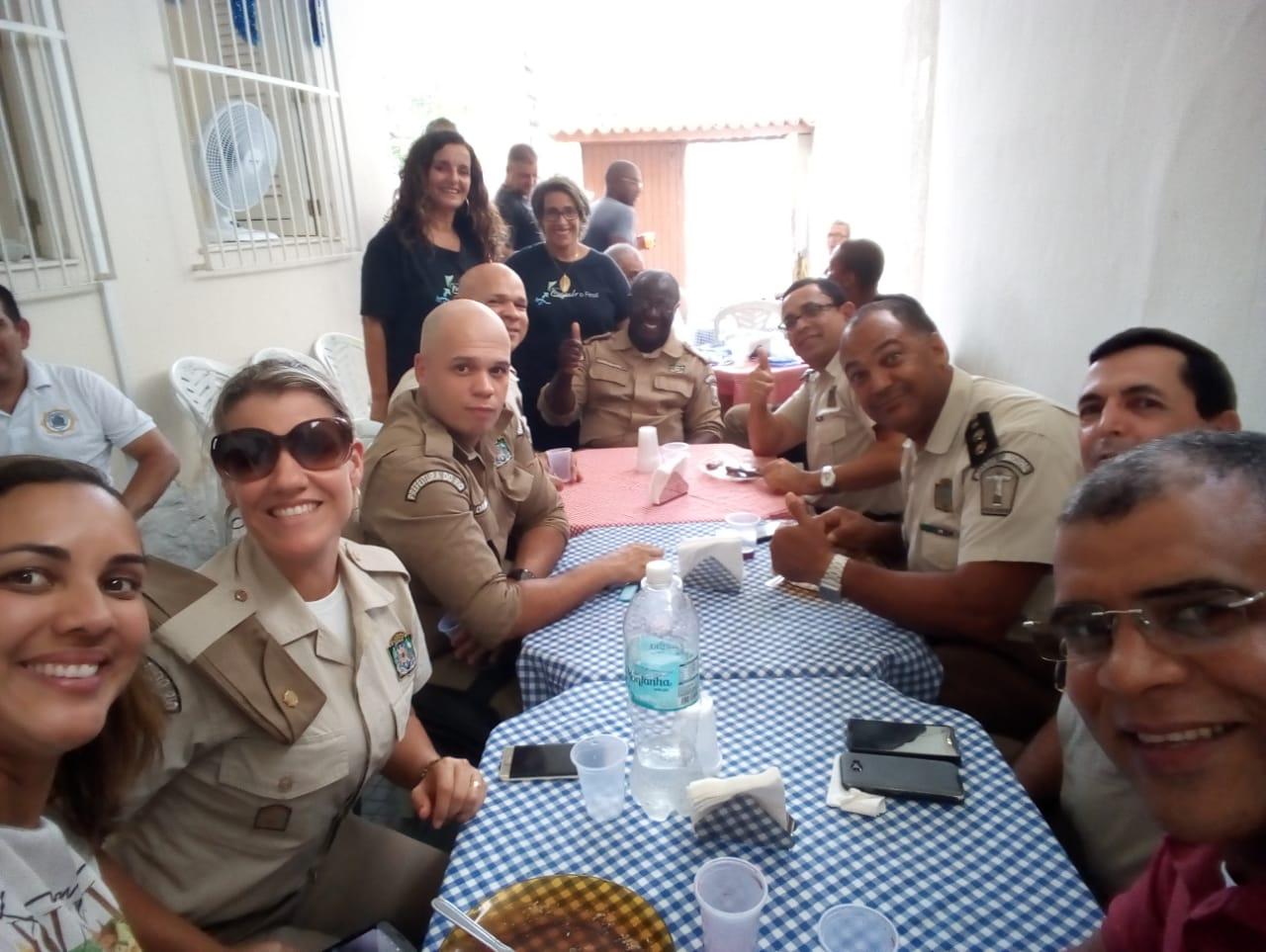 Guardas Municiais são homenageados pelo Instituto Mudando o Final com presença do Diretor de Operações Guardas Municiais são homenageados pelo Instituto Mudando o Final com presença do Diretor de Operações