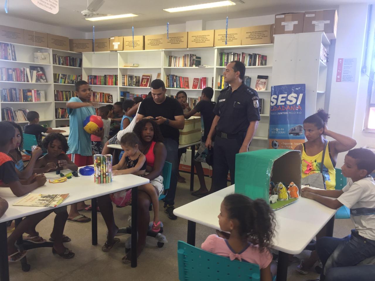 Natal Solidário - UPP Providência Natal Solidário - UPP Providência
